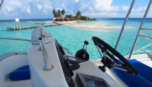 Placencia Alquiler De Eote | Blue Lagoon
