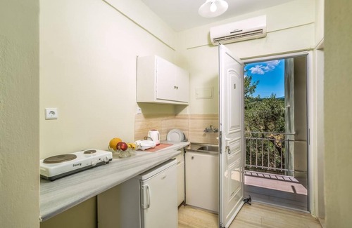 Psarou Hotel | Blue Lagoon