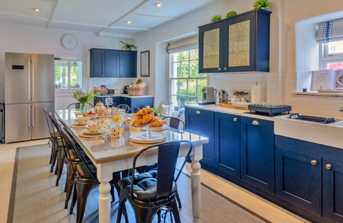 Kingsand Chalet De Esquí | Blue Monkey