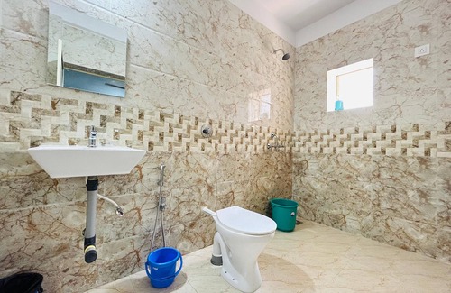 Saunta Vaddo Hotel | Blue Stay Inn Holiday Home - Near Baga Calangute Beach