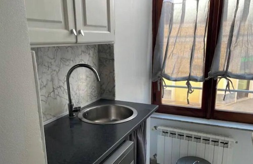 Zona IV Casal Boccone Casa | Blue vatican house