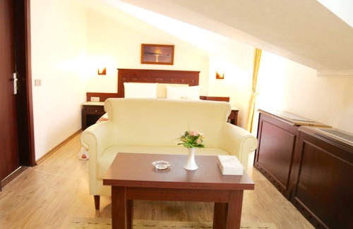 Buyukcekmece Hotel | Blue World Hotel