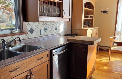 Ramara Cabaña | Bluebird Cottage - Lakefront - Casino