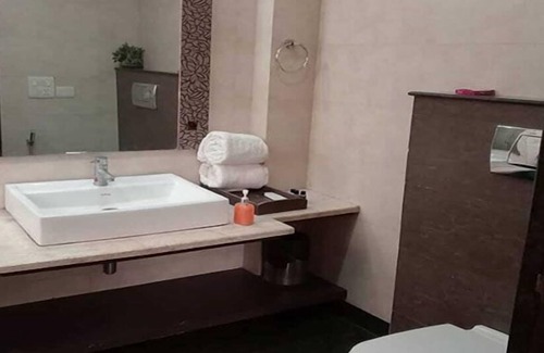 South City I Hotel | BlueNeck Sec 41 Millenium City Centre