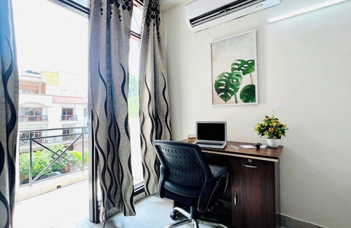 Defence Colony Apartamento | BluO Studio - Defence Colony - BathTub, Kitchen