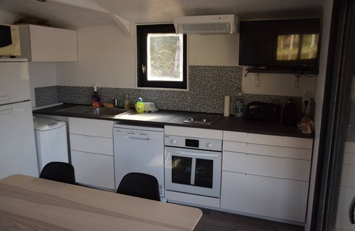 Panzoult Alquiler De Eote | boat-cabin on fishing pond in protected natural area