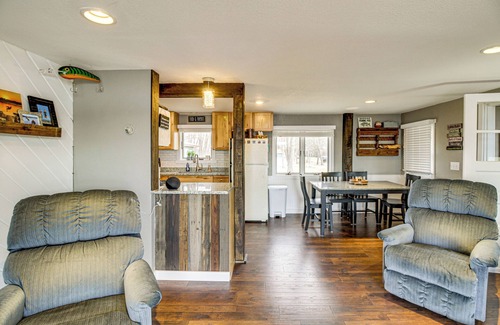 Grand Rapids Cabina | Boat Dock & Launch: Family Cabin on Prairie Lake!