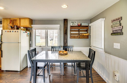 Grand Rapids Cabina | Boat Dock & Launch: Family Cabin on Prairie Lake!