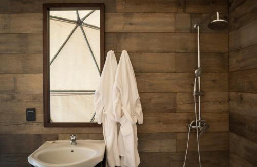 Vista Flores Cabina | Bodega Alpasión Lodge y Glamping