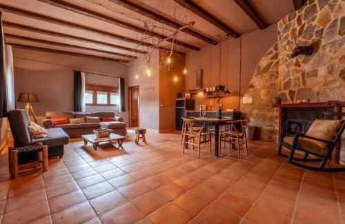 Fuentealbilla Casa | Bodega Andrés Iniesta con visita y cata