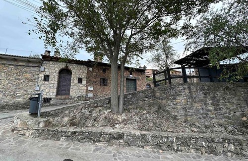 El Molar Apartamento | Bodega típica en El Molar sin camas ni dormitorios