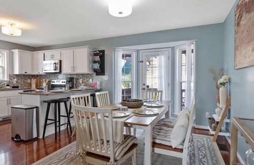 Southeast Raleigh Casa | Boho-chic vibes