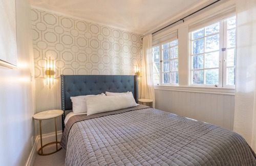 Northwood Hotel | Boho Manor Resort - Room 28