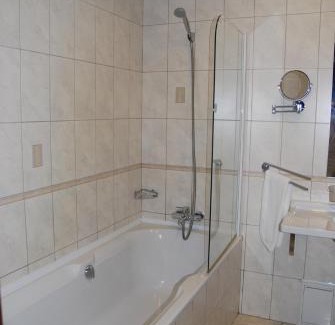 Dnipro Hotel | Bon Hotel