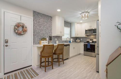 Bonita Shores Casa | Bonita Bungalow Bike to Beach