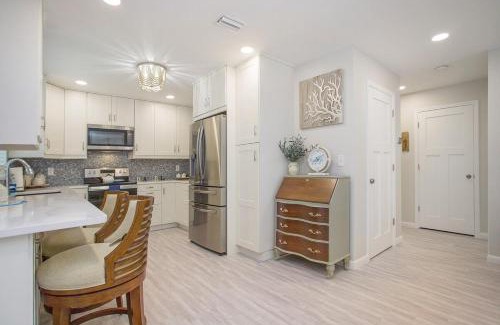 Bonita Shores Casa | Bonita Bungalow Bike to Beach