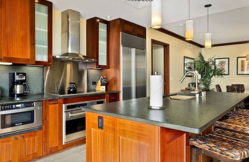Ko Olina Complejo | August Book Ahead & Save! KoOlina Beach End Unit with Amazing Lanai Ocean Views