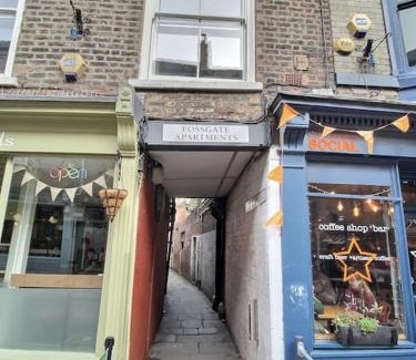 York Casa | Bootes Cottage