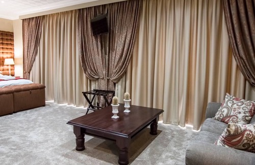 Jan Kempdorp Hotel | Border Hotel