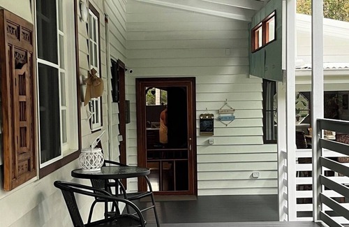 Valla Beach Casa | Bordering onto reserve, spectacular 500m stroll to the beach