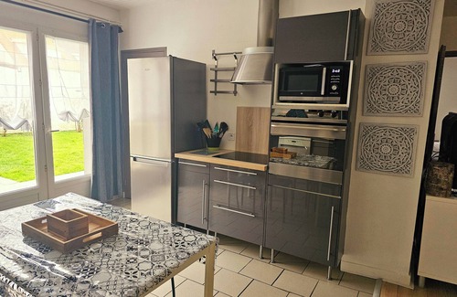Bourbourg Cabaña | Bourbourg amueblado cabaña - 2 dormitorios - 5 personas - jardín cerrado - estacionamiento privado