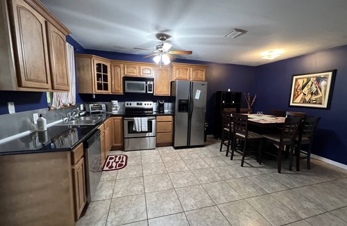 Highland Garden Villa | Hermoso apartamento cerca de la playa y restaurantes WIFI, Netflix , 2h/1b