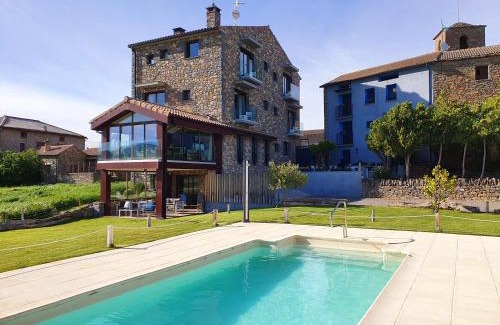 Ainsa-Sobrarbe Hotel | Boutique Hotel Tierra Buxo - Adults Only