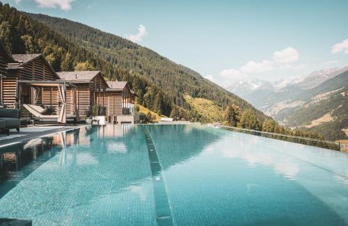 See Hotel | Boutique Hotel und Chalets Bergwiesenglück