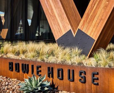 North Hi Mount Hotel | Bowie House, Auberge Collection