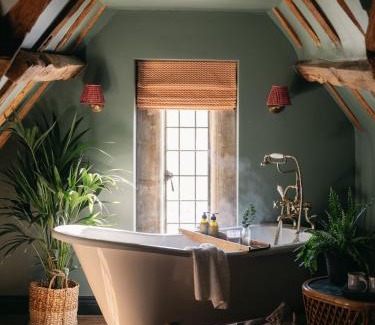 Willesborough Hotel | Boys Hall