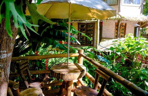 Praia de Santiago Apartamento | Casa Caiçara Veio do Rio Quarto Casal 04 Quarto Privativo Pousada São Sebastião