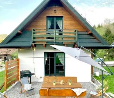 Gorki Mae Casa | Brama Gór