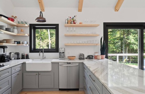 Moscow Casa | Brand new Beautiful Modern Clean Home On River