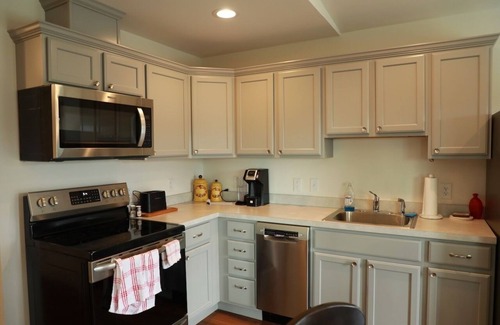 Millerton Villa | Brand-New House On Lake With Tons of Privacy