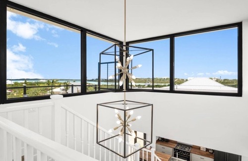 Bouvet Island Villa | BRAND NEW- STEPS to the BEACH 🏝️- HEATED 🔥 POOL & SLIDE 🛝 KING BEDS