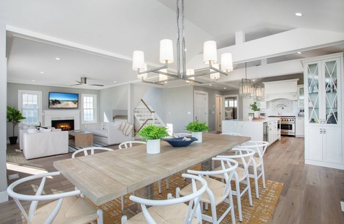 North Beach Haven Casa | BRAND NEW! Second From Beach - Coastal Modern Six Bedroom