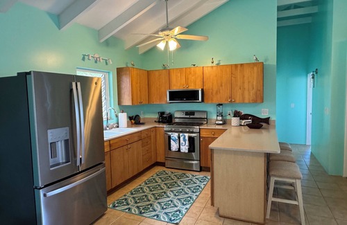 Estate Union and Mount Washington Villa | Brand new to VRBO! Beautiful 2-bedroom villa with ocean-views & private pool.