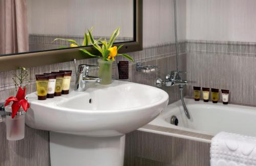 Ouagadougou Hotel | Bravia Hotel Ouagadougou