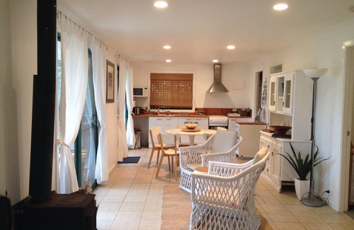 Coomba Park Cabaña | Bream Cottage con vistas al agua del lago Wallis