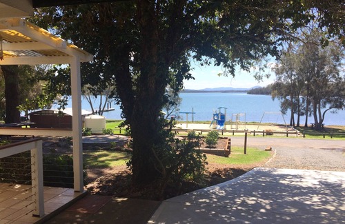 Coomba Park Cabaña | Bream Cottage con vistas al agua del lago Wallis