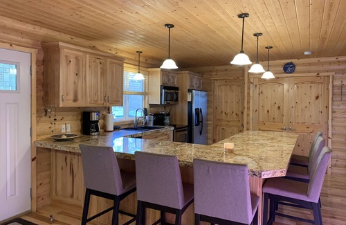 Dingle Casa | Breathtaking Bear Lake Sunset Views