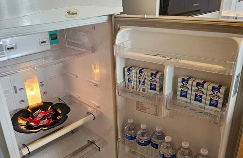 Heidelberg Heights Apartamento | Breathtaking Skyline views. 3 bedrooms 2 bathrooms. Master bedroom with ensuite