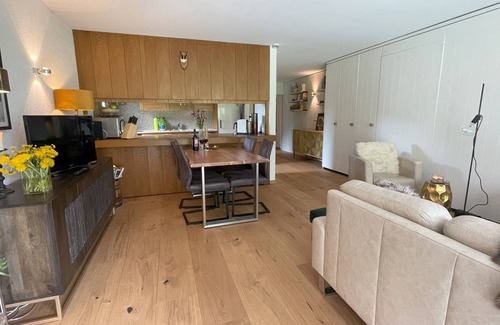 Berguen Apartamento | Breathtaking view of the mountains, child-friendly, fireplace, terrace, top equipment
