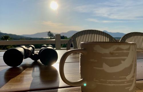 Whitfield Casa | Breathtaking views of the ocean and city, nestled in Whitfield National Park