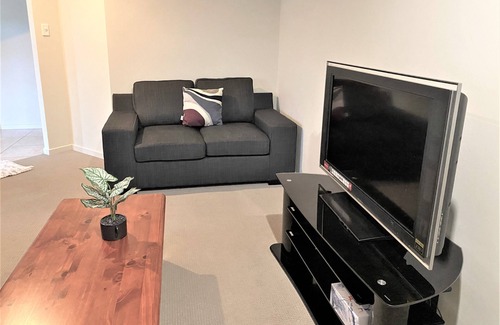 New Auckland Casa | BREEZE HOME 4 Bedroom Modern House