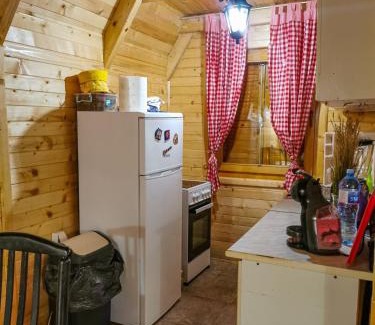 Cetinje Chalet De Esquí | Breeze Home Cottage