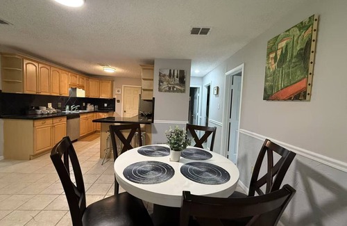 Wylie Casa | Breezy lake Lavon Cabin