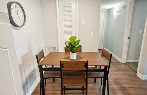 Nashville Apartamento | Brentwood A2 I Cozy & Comfy I 2bd I Free Parking