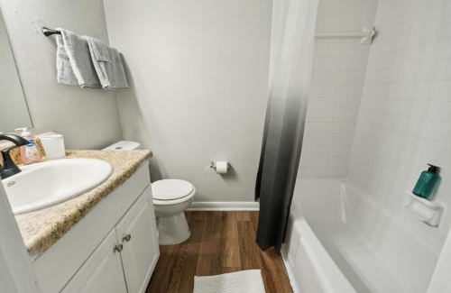 Nashville Apartamento | Brentwood A2 I Cozy & Comfy I 2bd I Free Parking
