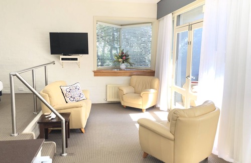 Burradoo Hotel | Briars Country Lodge